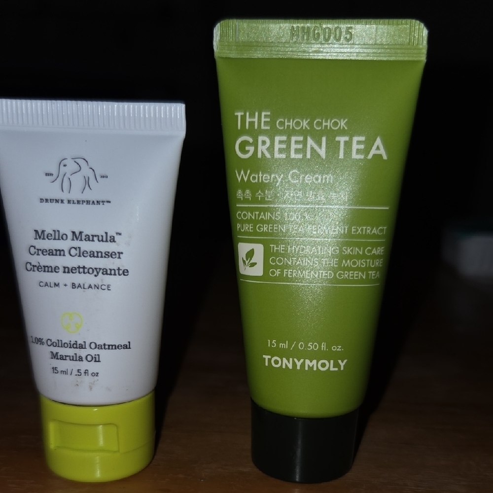 🍀 Drunk Elephant Mello Marula Cream Cleanser & TonyMoly Green Tea Cream Samples